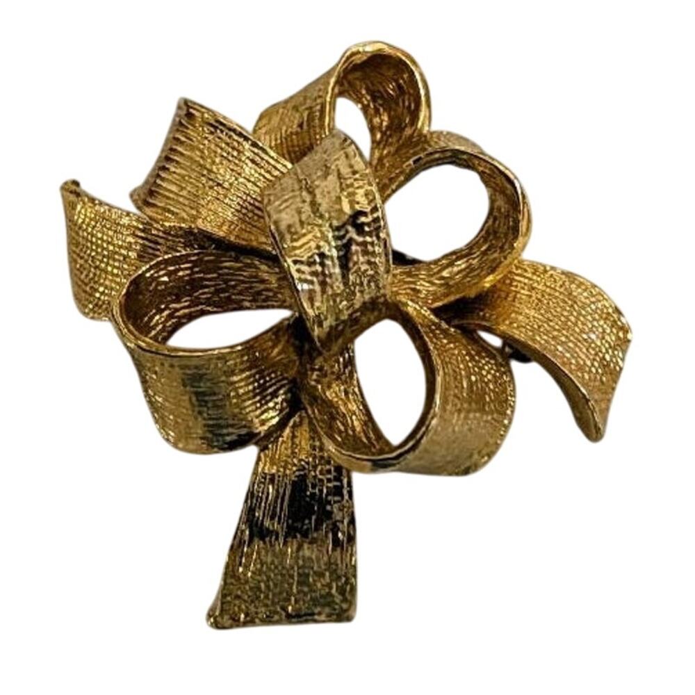 Brooch vintage bow retro collectible gold tone pin Costume jewelry. 1.5 inches